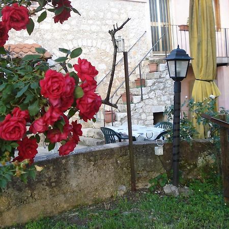 Agriturismo La Fattoria San Donato Val di Comino Kültér fotó